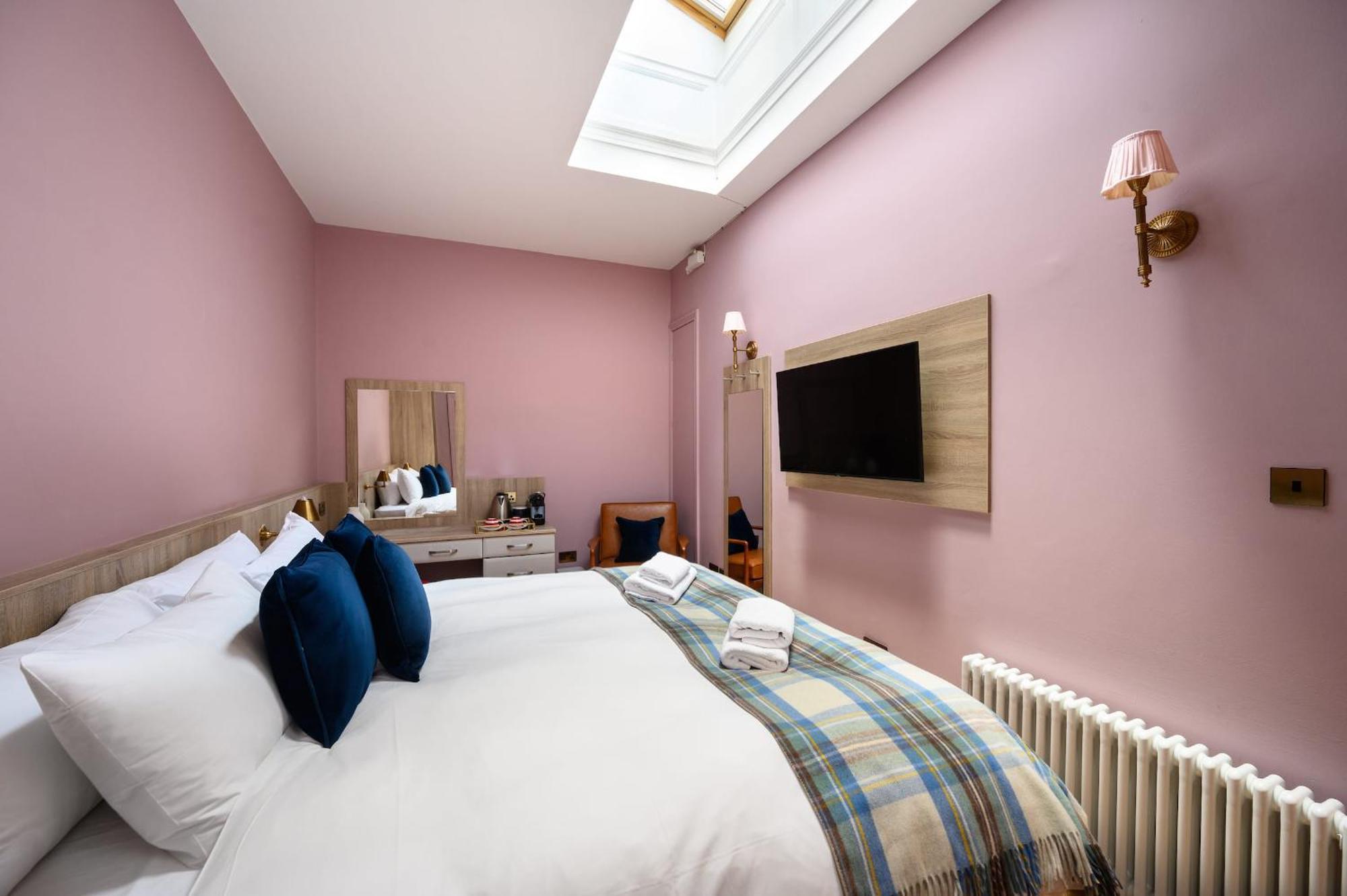 Queen Charlotte Guesthouse Edinburgh Bagian luar foto