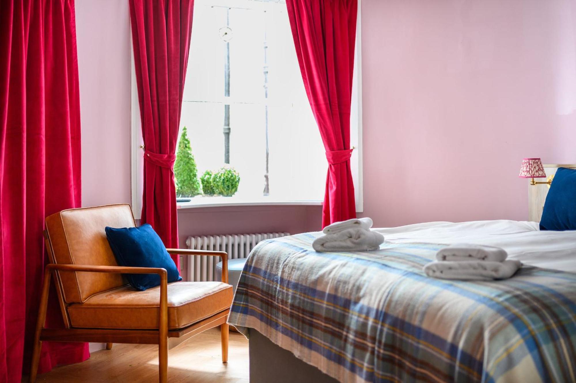 Queen Charlotte Guesthouse Edinburgh Bagian luar foto