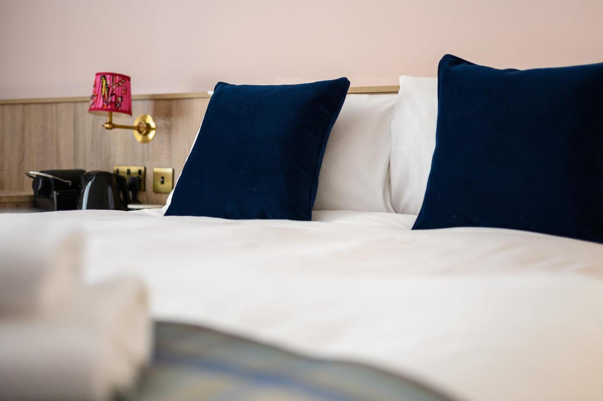 Queen Charlotte Guesthouse Edinburgh Bagian luar foto