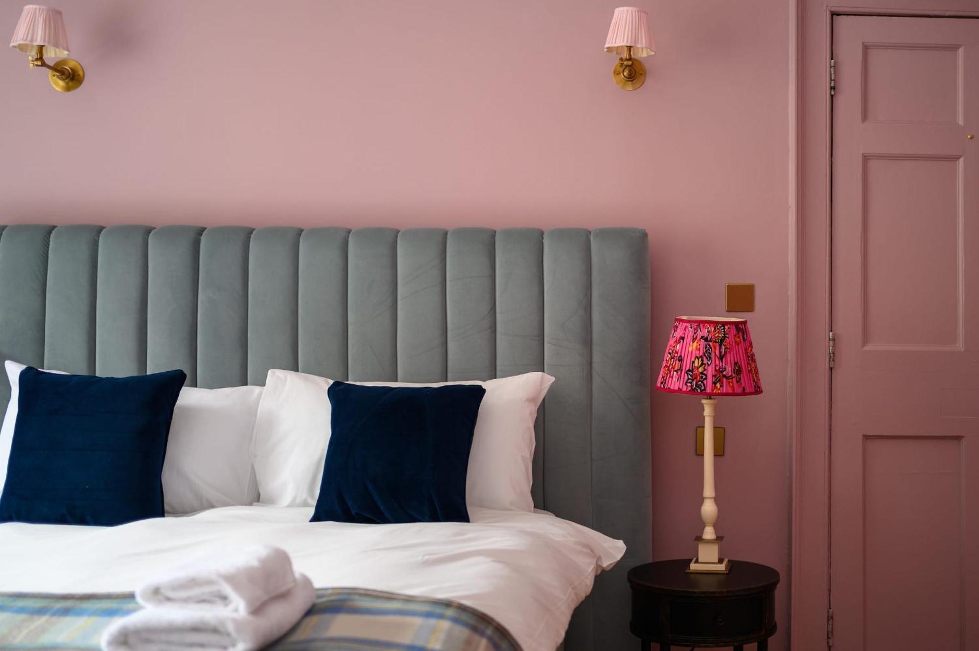 Queen Charlotte Guesthouse Edinburgh Bagian luar foto